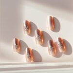 Dashes Pop-On Nails This Christmas